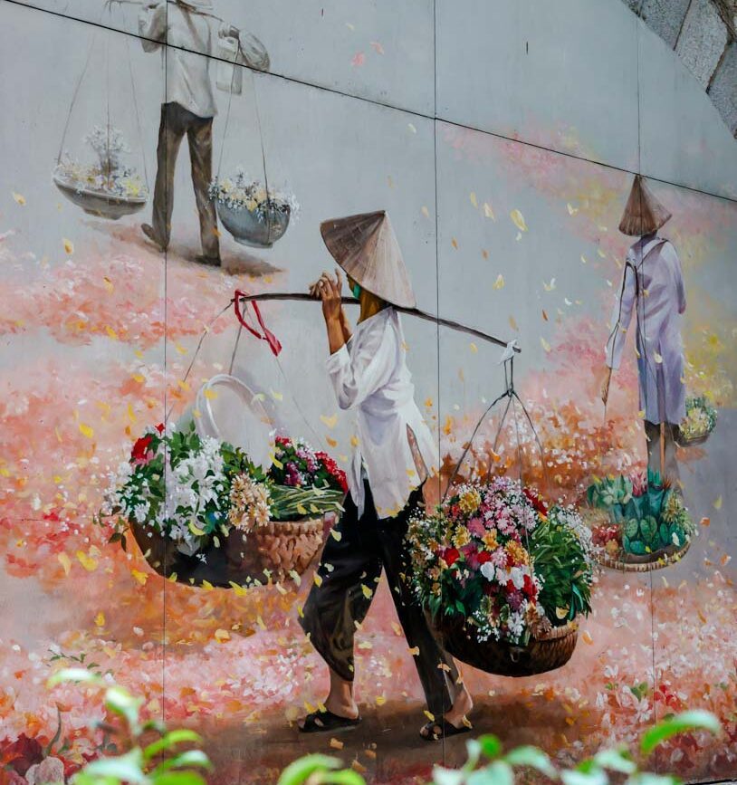 street murals vietnam hanoi