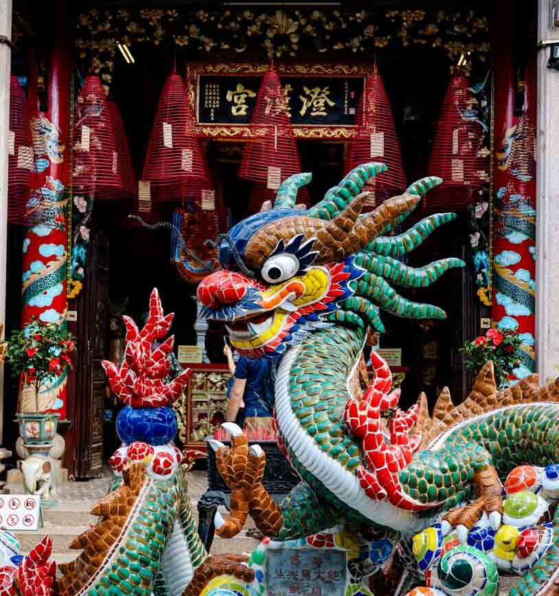 tempeldetails in hoi an