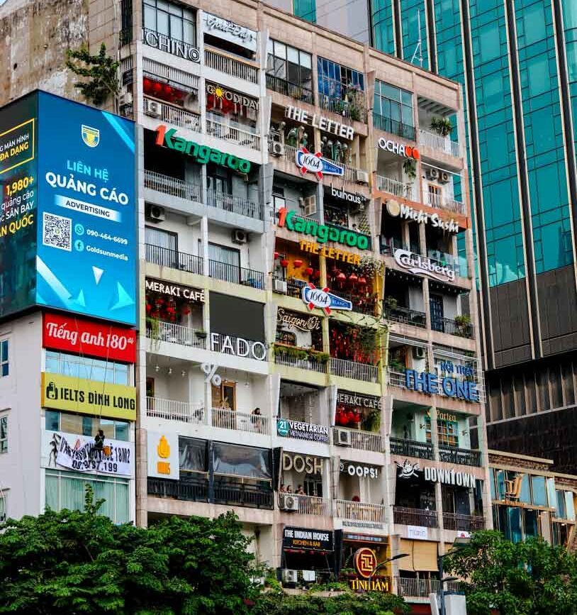 the cafes apartments in ho chi min city