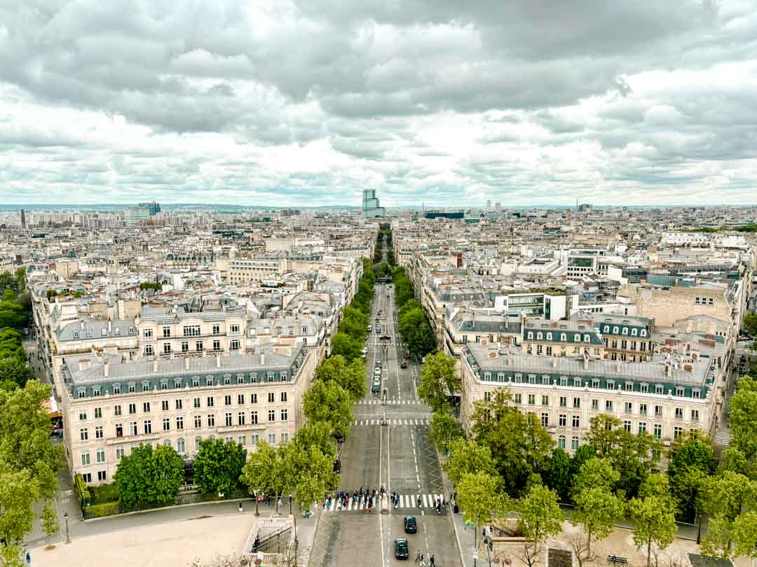 blick auf die champs elysee