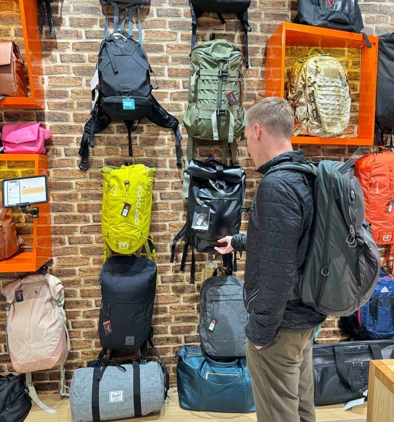 guenstige markenrucksaecke in hanoi