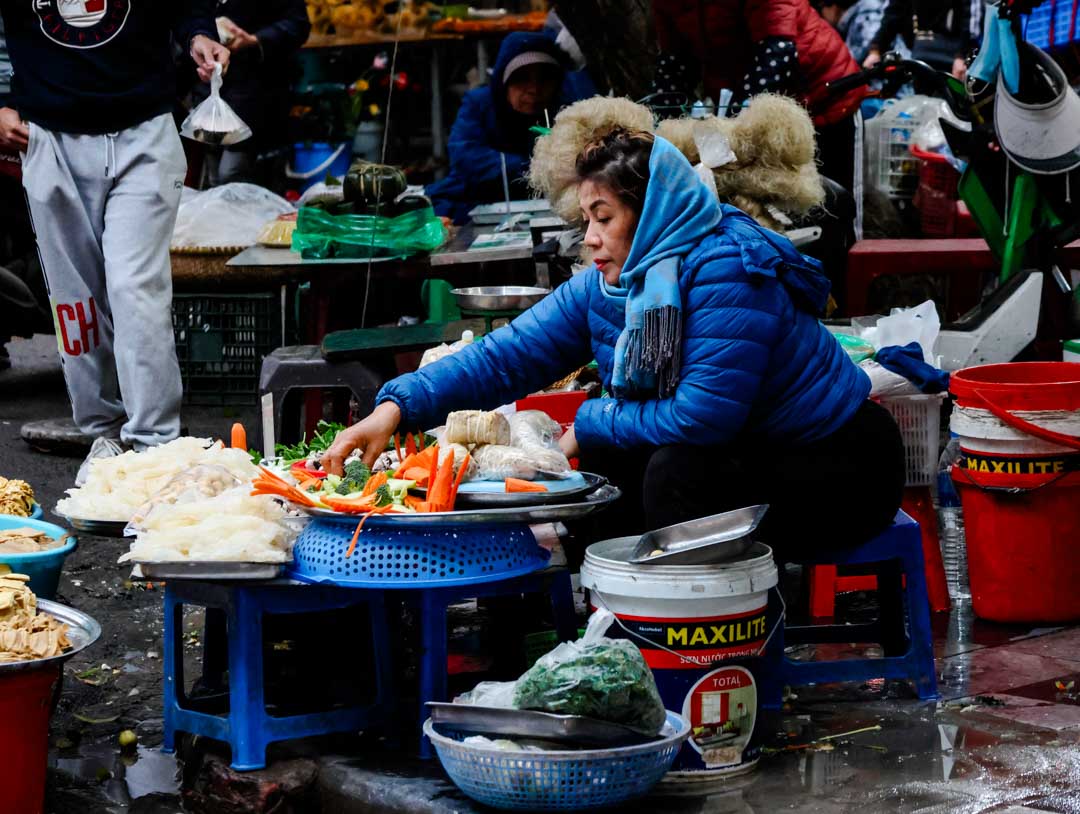 marktverkaeuferin hanoi