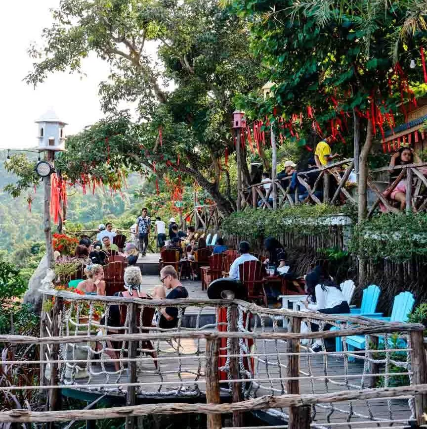 restaurant doi cuu hai van auf dem wolkenpass bei da nang