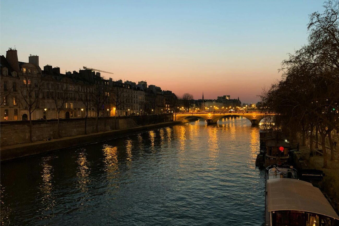 Seine bei Nacht
