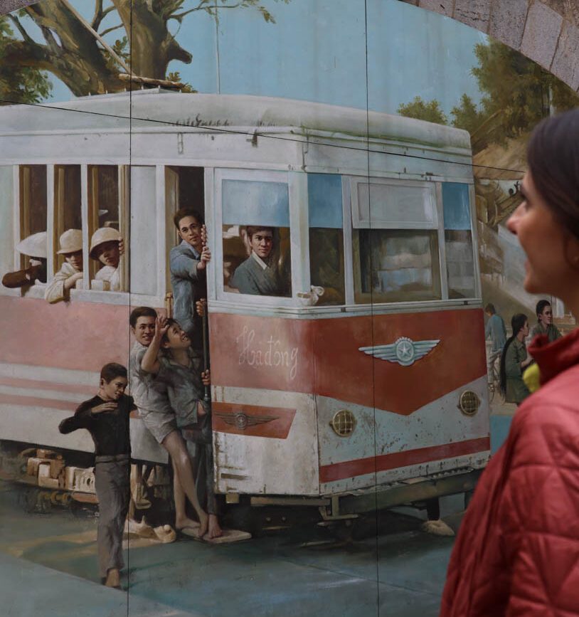 street murals hanoi 3