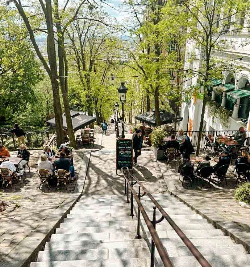 abstieg vom montmartre