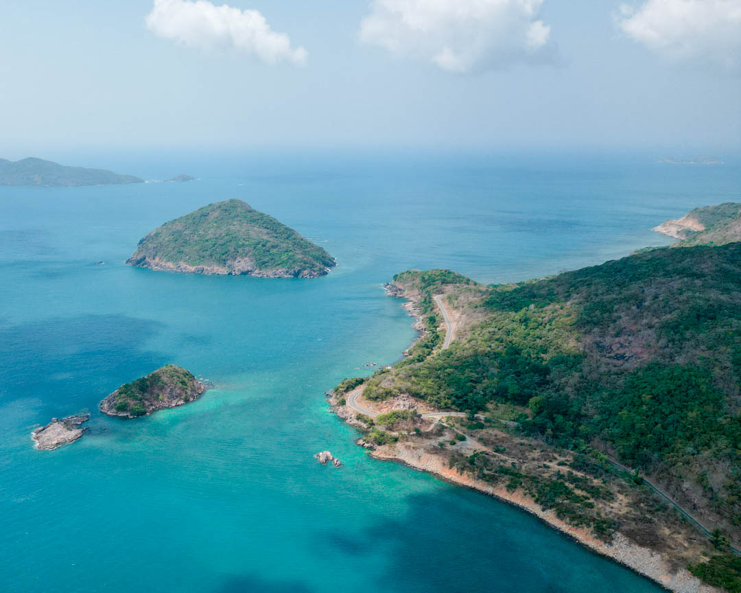 Küstenstraßen auf Con Dao