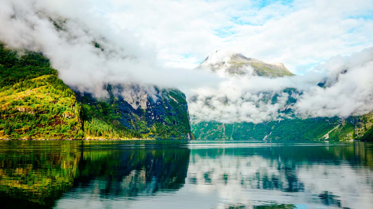 norwegen geirangerfjord vom wasser Norwegen Geirangerfjord vom Wasser