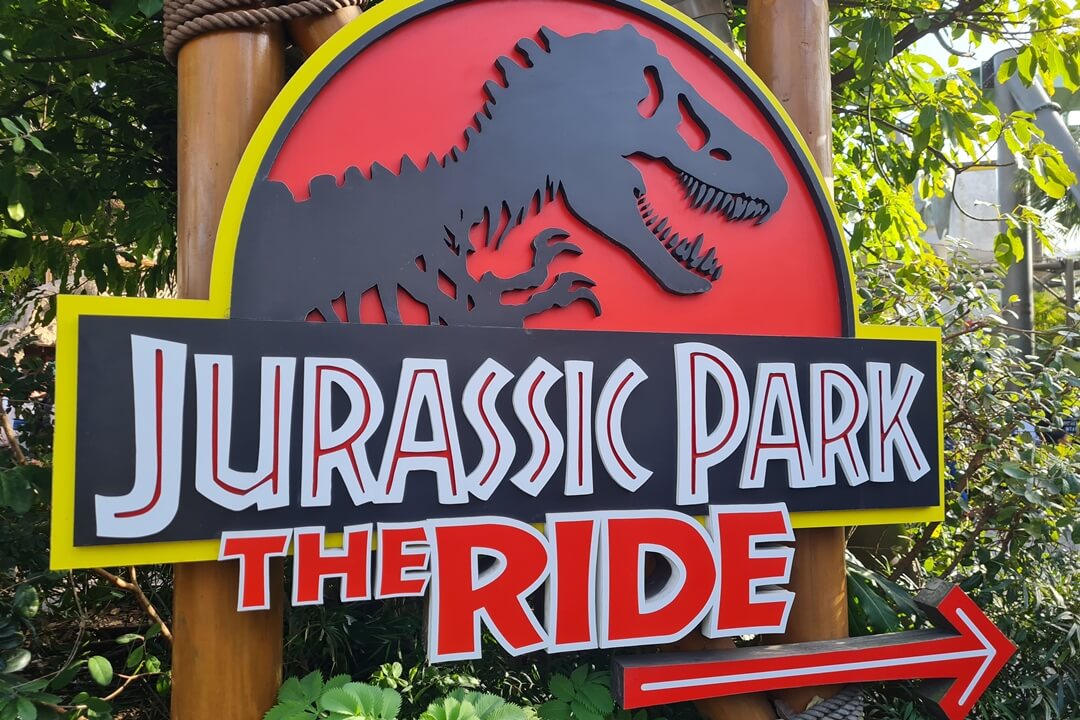 Universal Studios Jurassic World Eingang