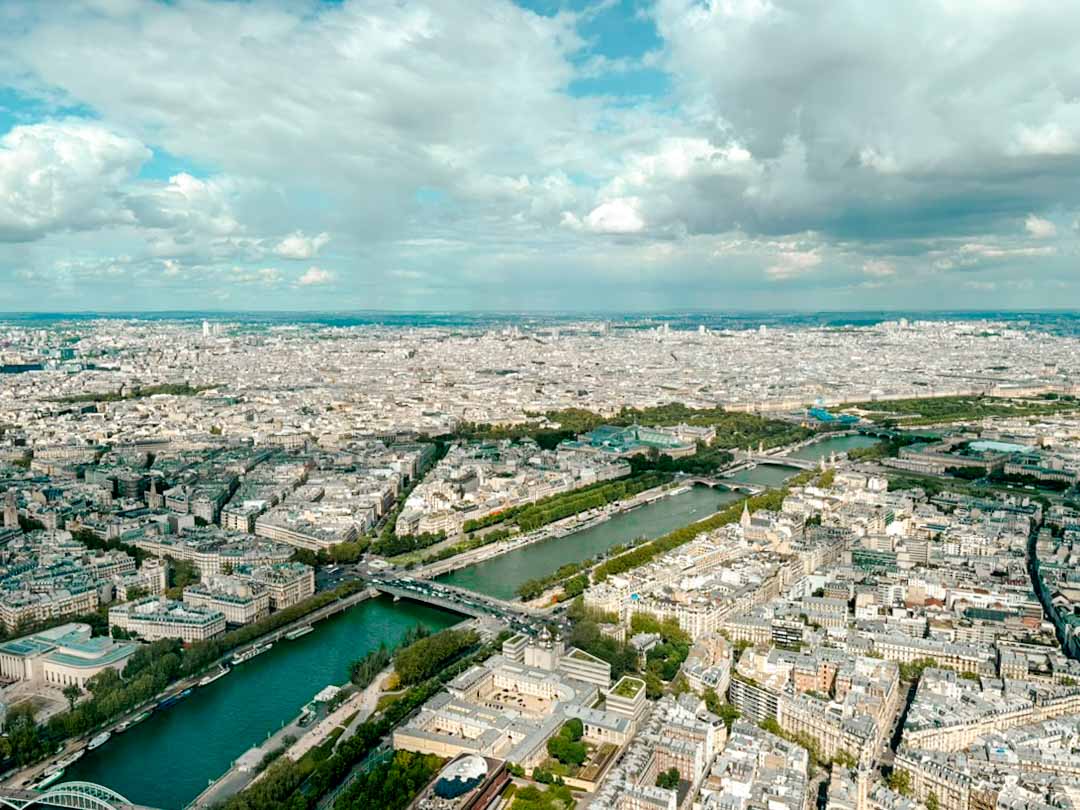Blick auf die Seine von der 2. Etage vom Eiffelturm, Paris