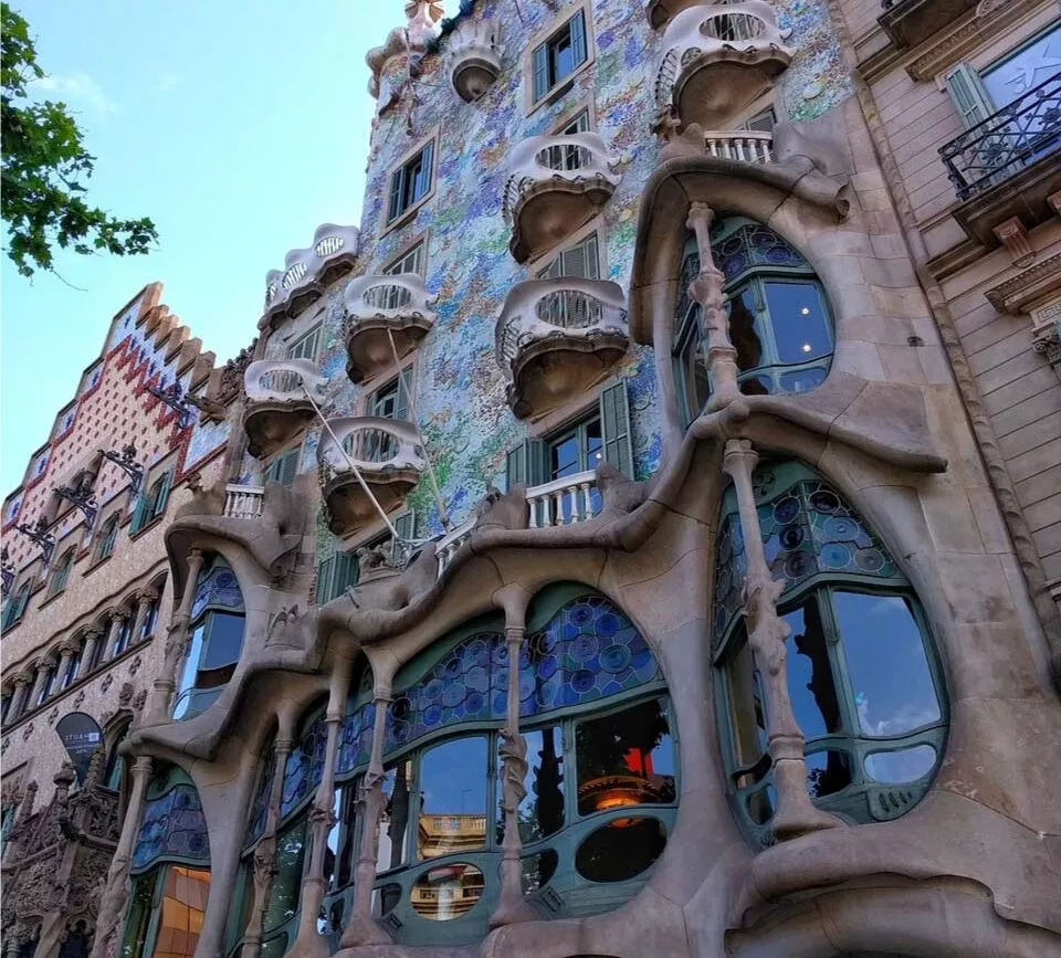 casa batllo in barcelona aussenansicht casa batllo in barcelona aussenansicht