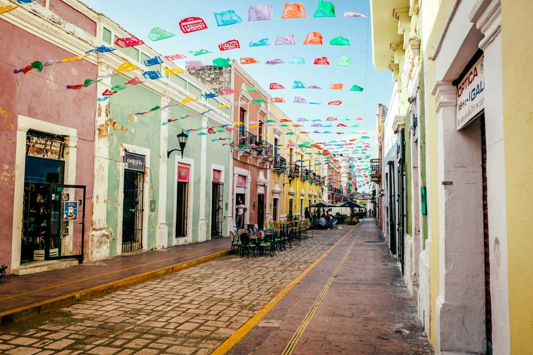 mexiko yucatan campeche bunte strasse mexiko yucatan campeche bunte strasse