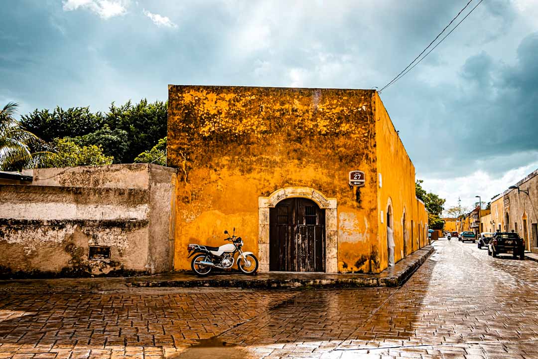 mexiko yucatan izamal haus motorrad mexiko yucatan izamal haus motorrad
