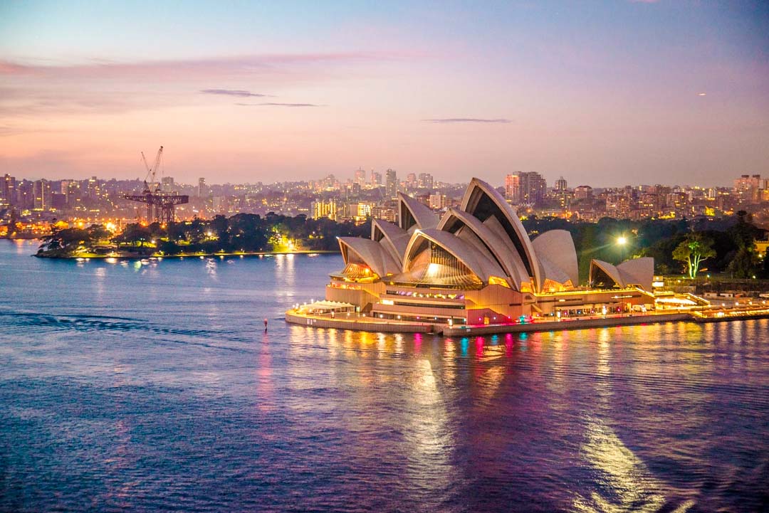 australien sydney skyline im sonnenuntergang Australien Sydney Skyline im Sonnenuntergang