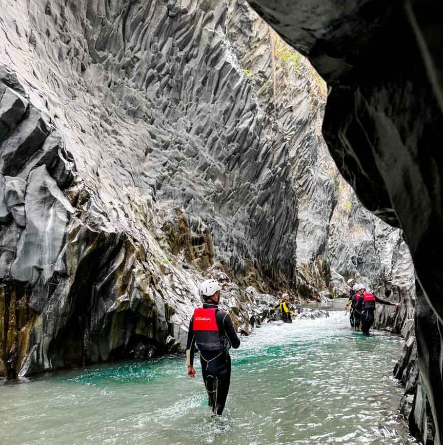 Bodyrafting Alcantara Schluchten, Sizilien