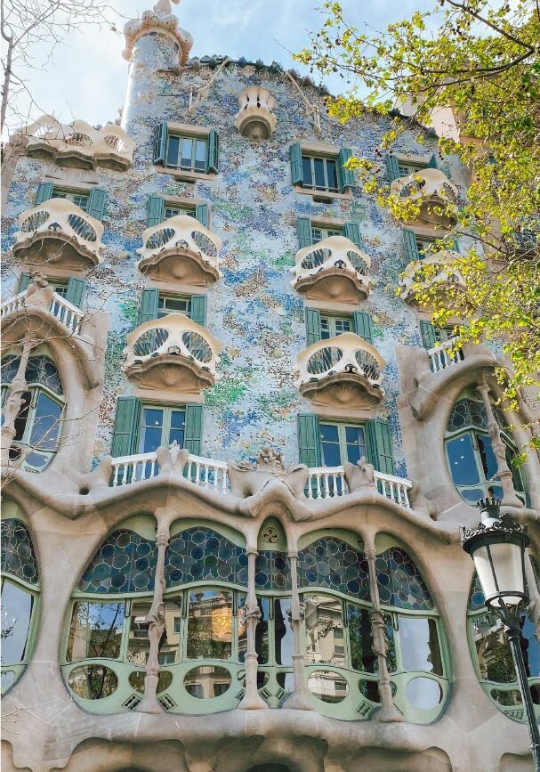 fassade casa battlo in barcelona