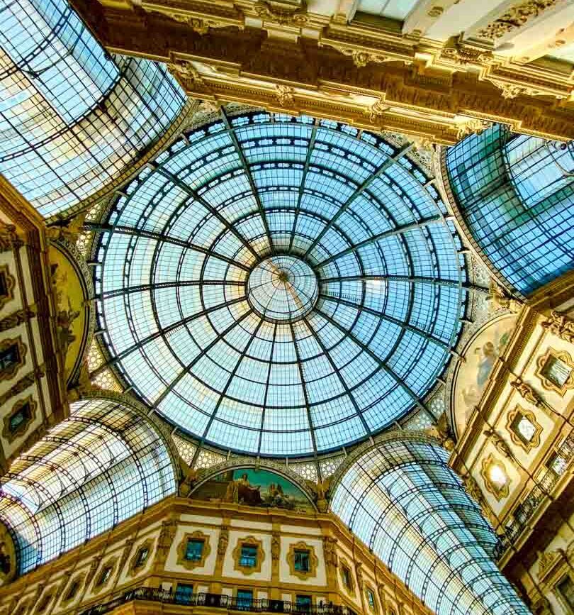 Glasdach in Galleria Vittorio Emanuele II in Mailand