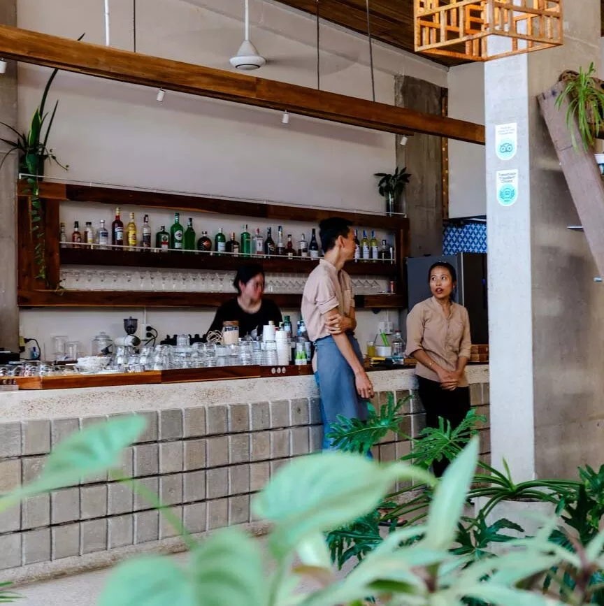 Infinity Cafe Con Dao