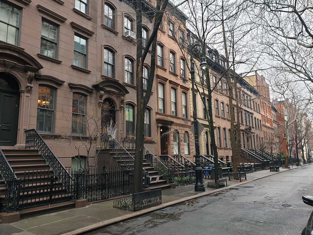 new york staedtetrip carrie bradshaw apartment