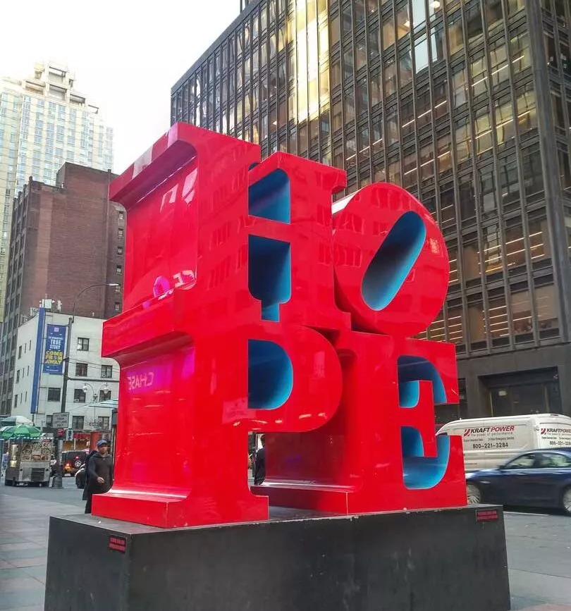 New York Städtetrip Kunstinstallation am Times Square