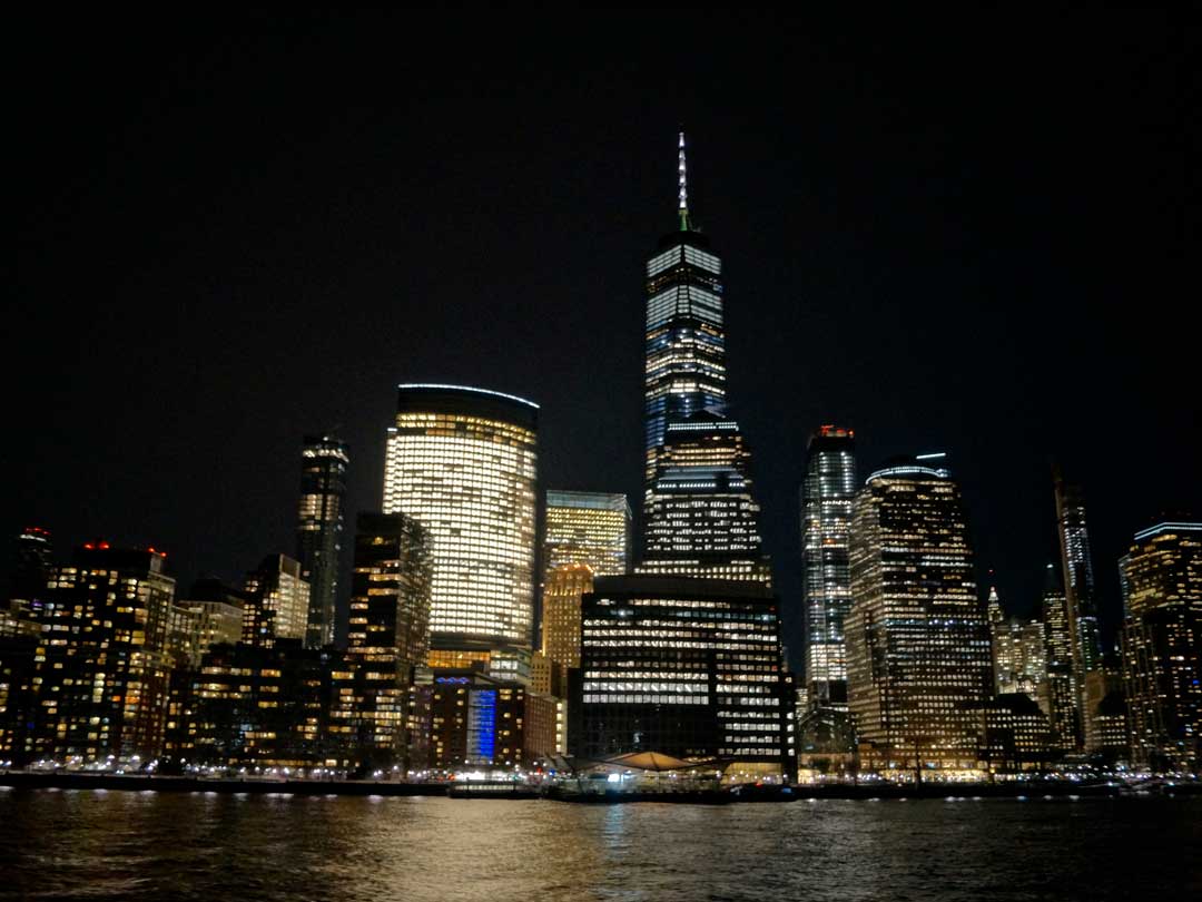 new york staedtetrip manhattan skyline bei nacht new york staedtetrip manhattan skyline bei nacht
