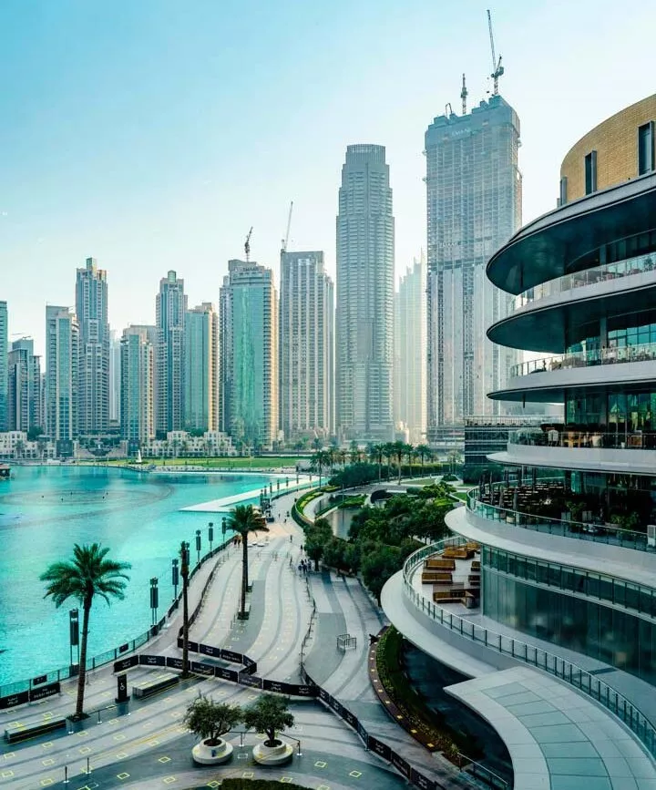 UAE Dubai Ausblick auf den Dubai Fountain See