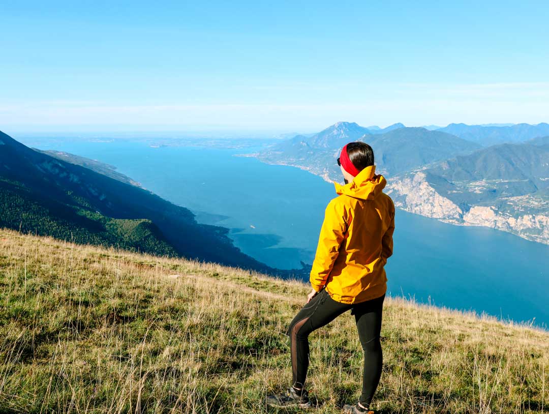 ausblick vom monte baldo auf den gardasee ausblick vom monte baldo auf den gardasee