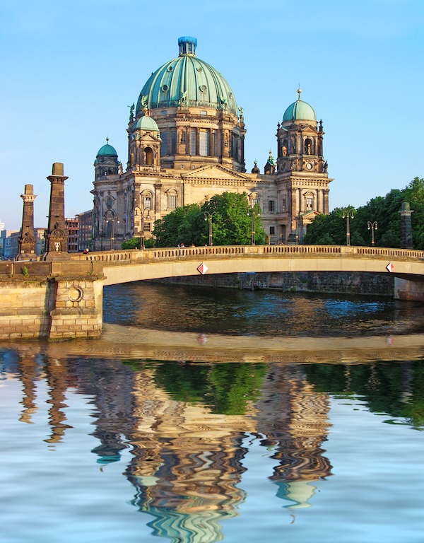 berliner dom und spree in berlin staedtetrip berliner dom und spree in berlin staedtetrip