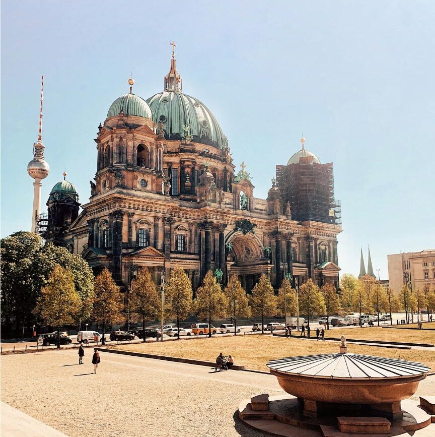 blick auf den berliner dom berlin staedtetrip