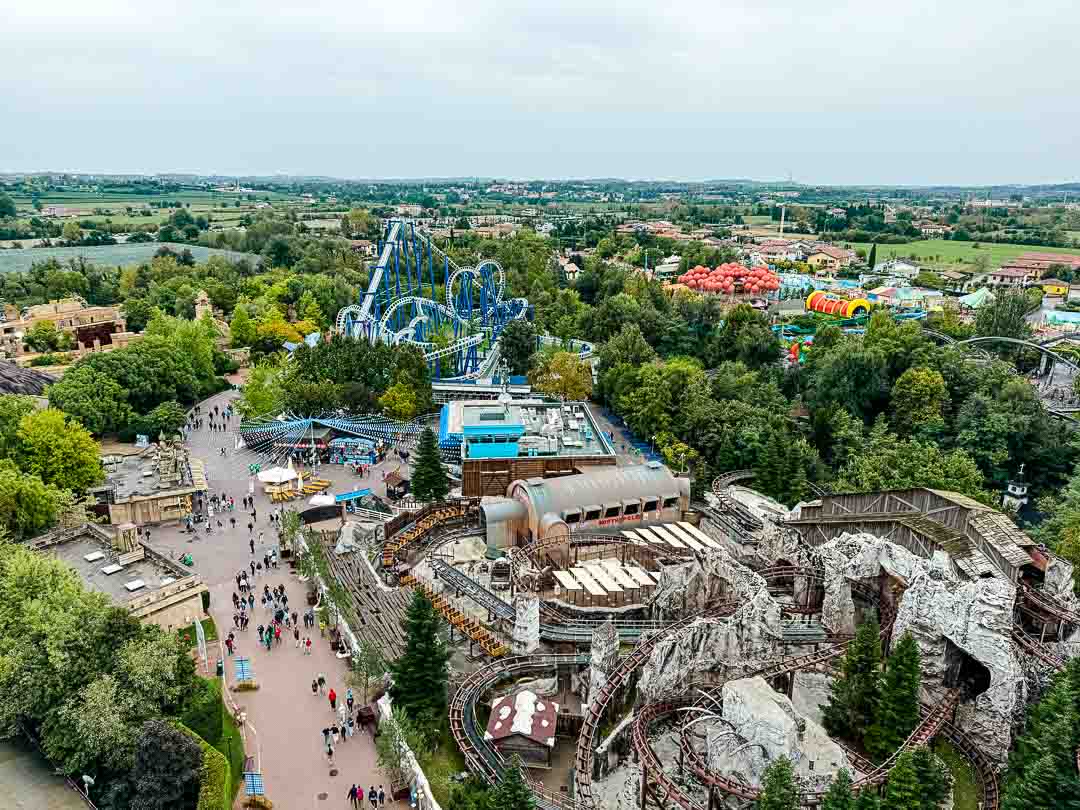 Gardaland Achterbahnen von oben