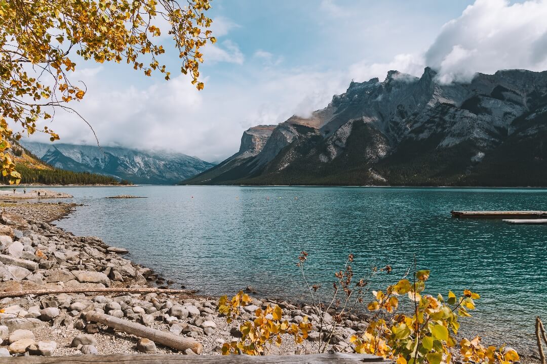 lake minnewanka steg lake minnewanka steg