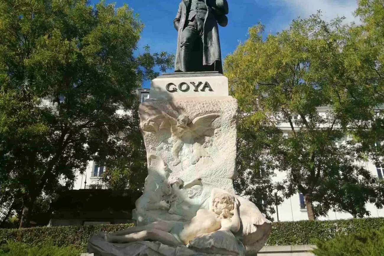 madrid museo del prado goya monument
