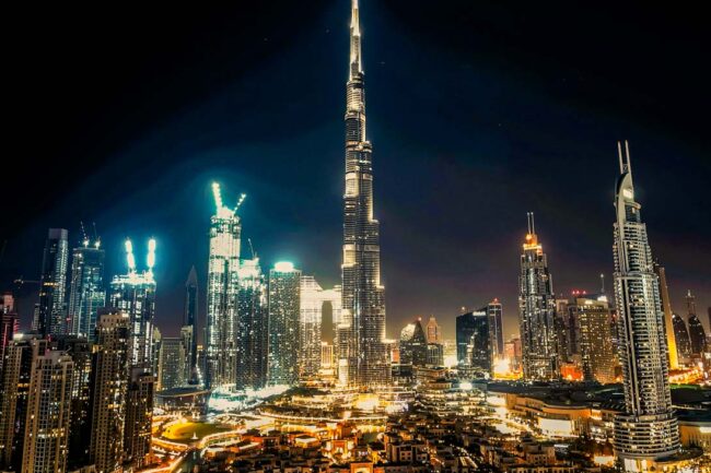 UAE Dubai Burj Khalifa bei Nacht