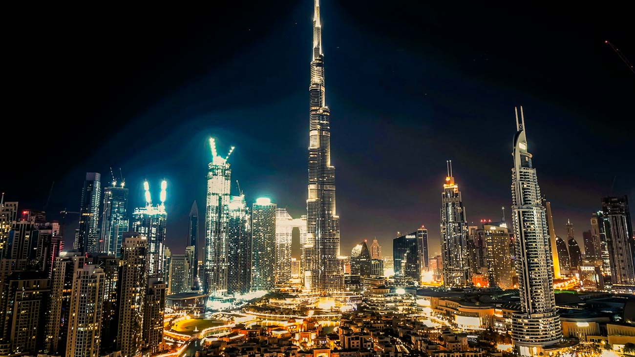 UAE Dubai Burj Khalifa bei Nacht