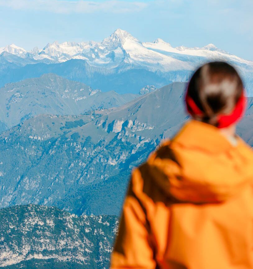 Weitblick vom Monte Baldo am Gardasee in die Dolomiten