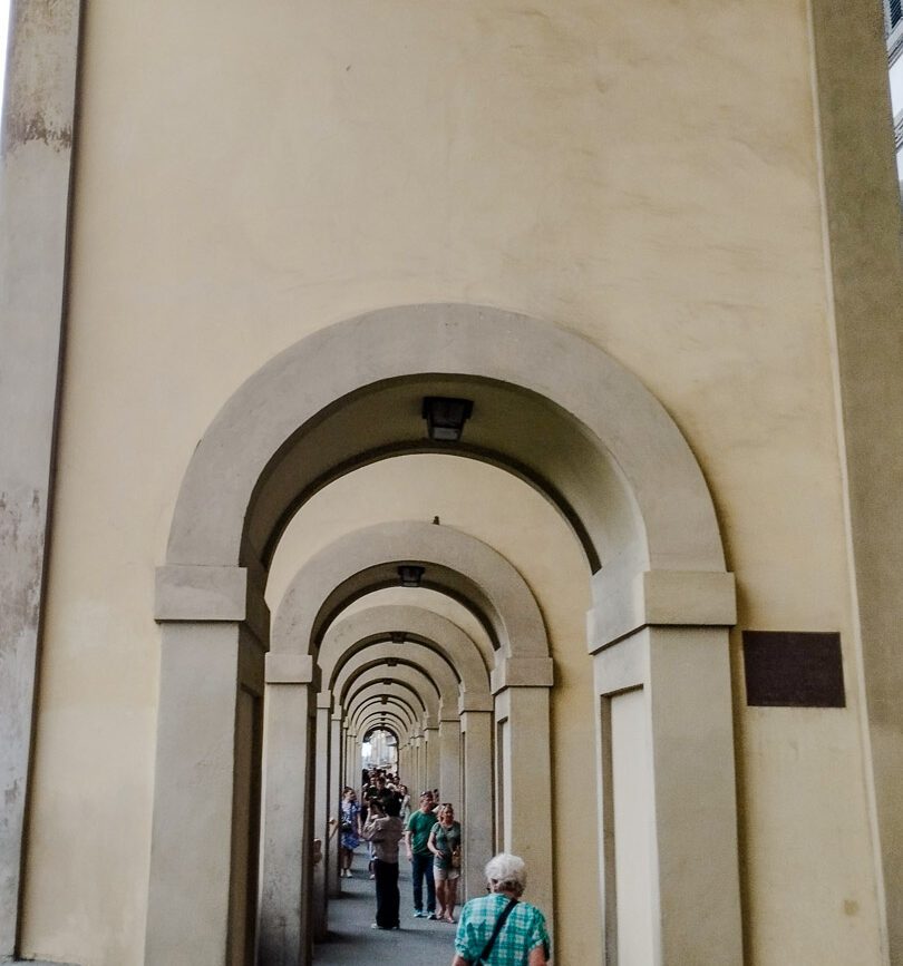 Florenz Arkadengang am Arno