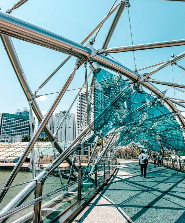 singapur helix bridge von innen