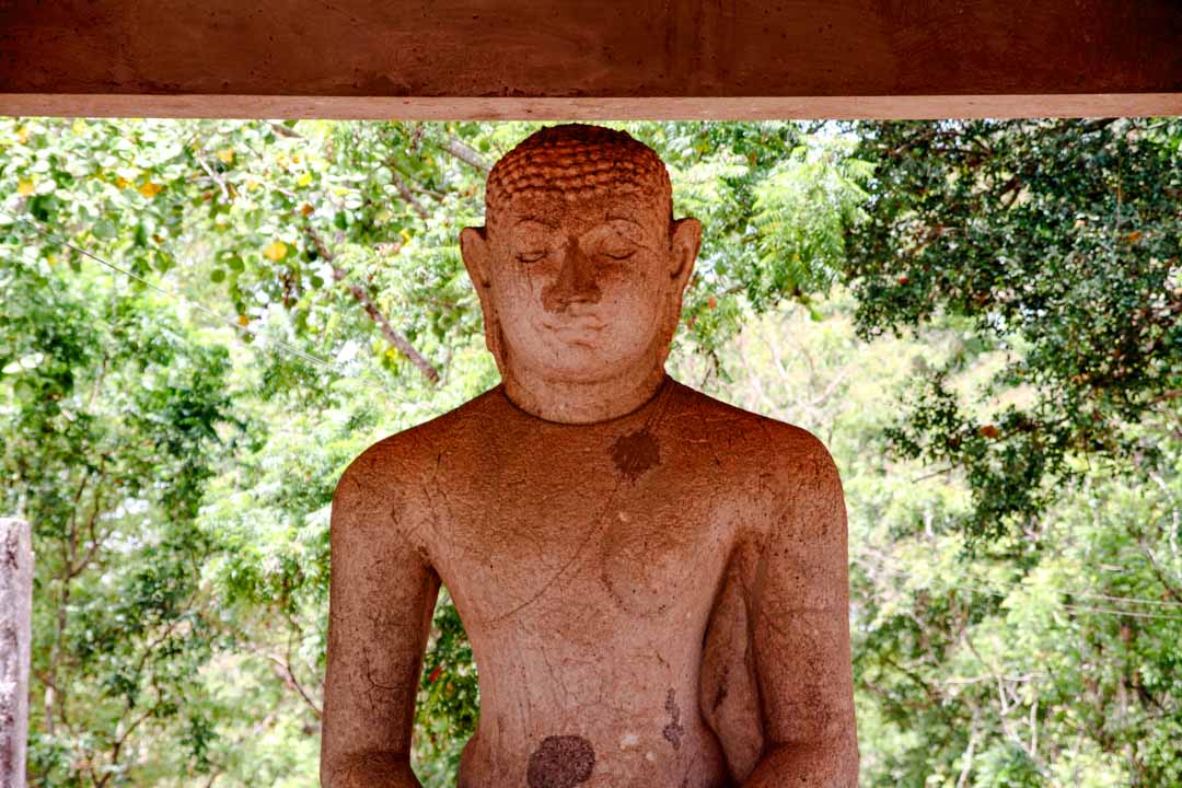 Sri Lanka Anuradhpura Samadhi Buddha