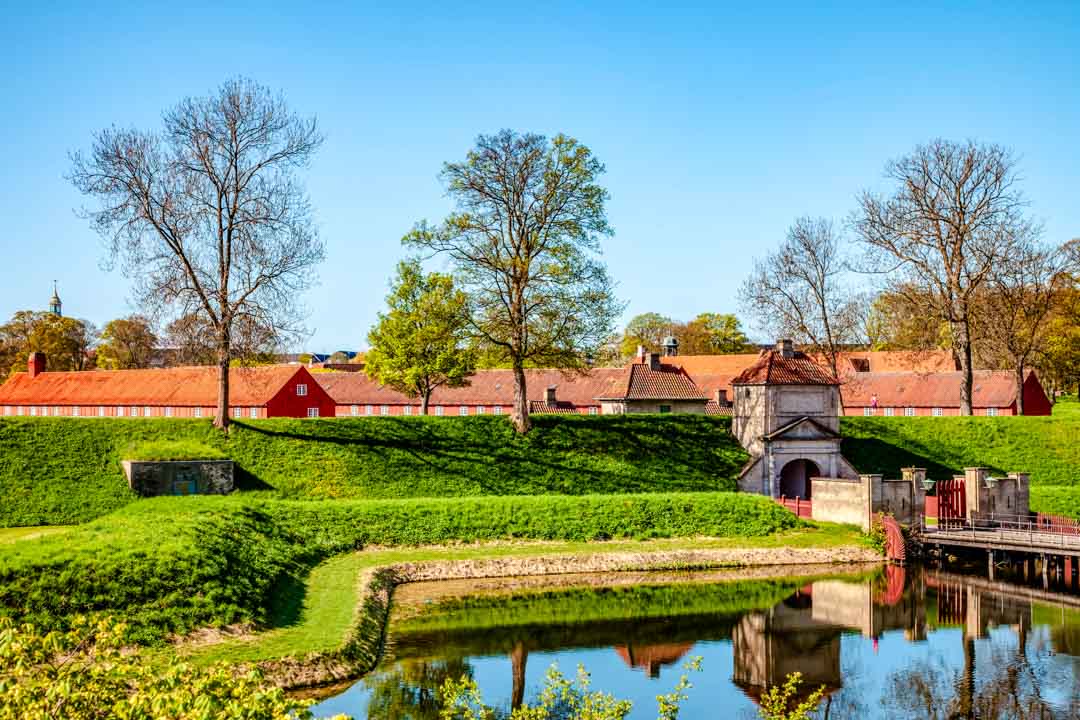eingang zum kastellet von kopenhagen daenemark eingang zum kastellet von kopenhagen daenemark