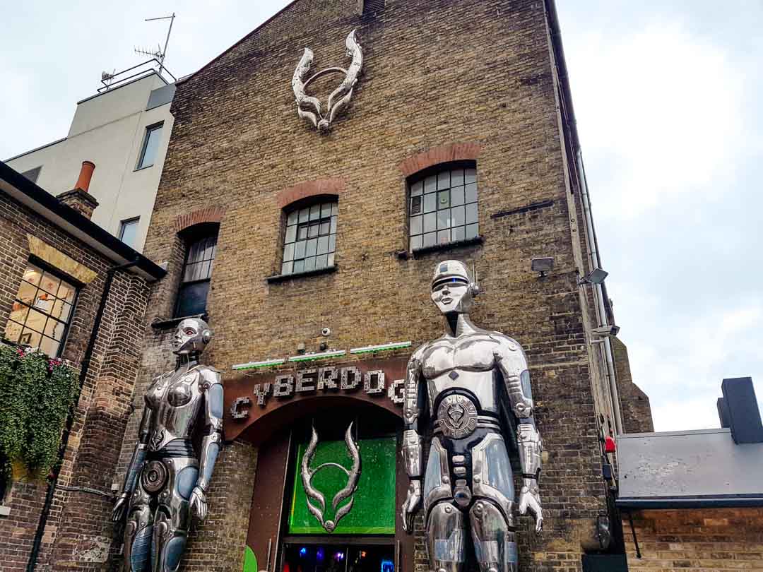 england london ladenfront im camden market england london ladenfront im camden market