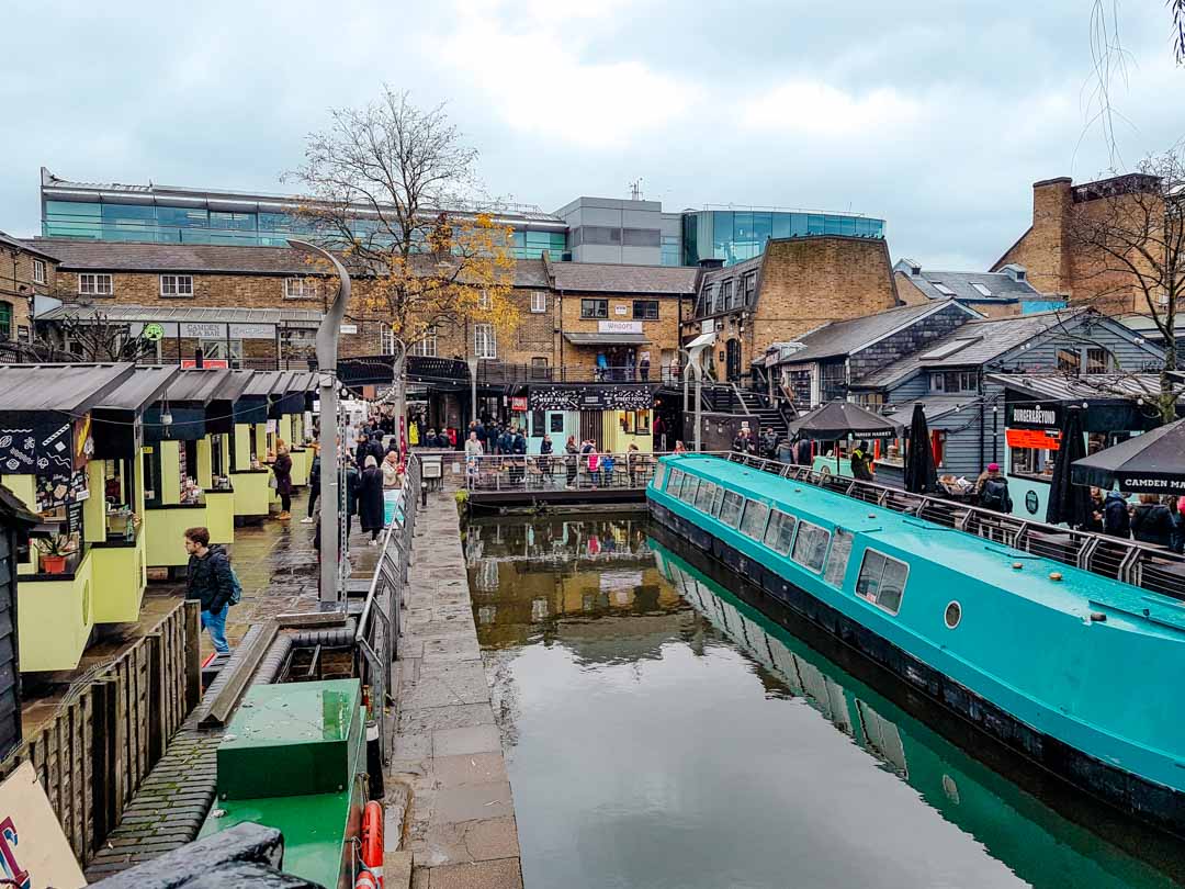 england london street food staende im camden market england london street food staende im camden market