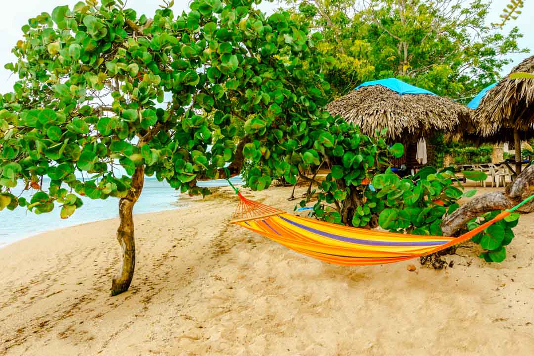 brasilien jericoacoara haengematte am strand