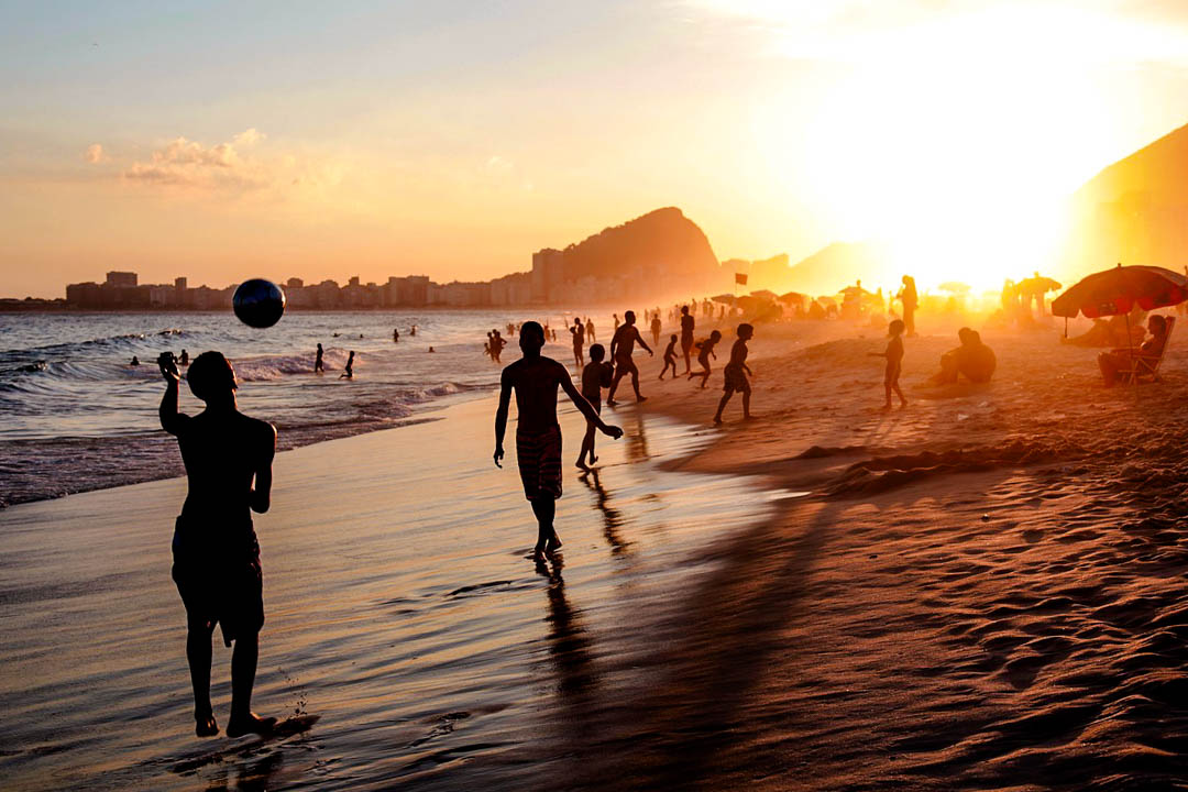 brasilien rio de janeiro copacabana sonnenuntergang