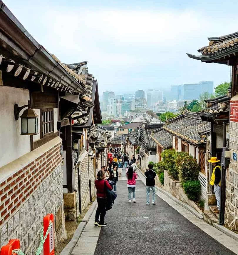 bukchon hanok village bukchon hanok village
