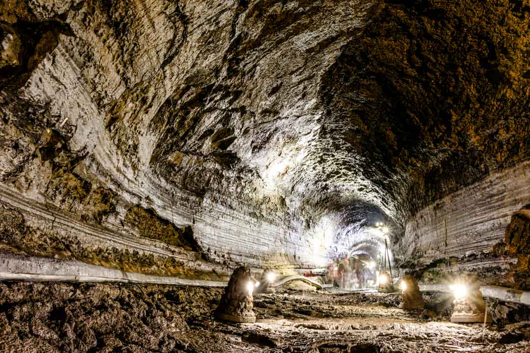 suedkorea jeju island manjanggul lava tunnel