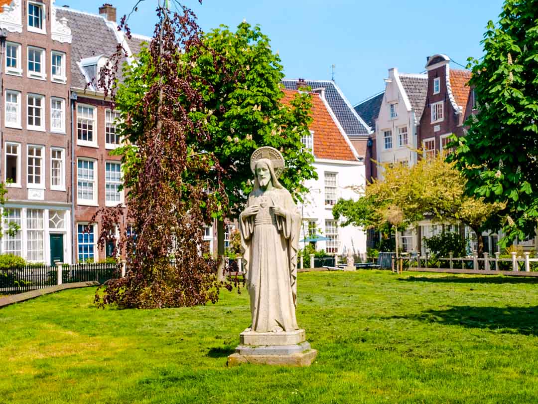 amsterdam staedtetrip begijnhof