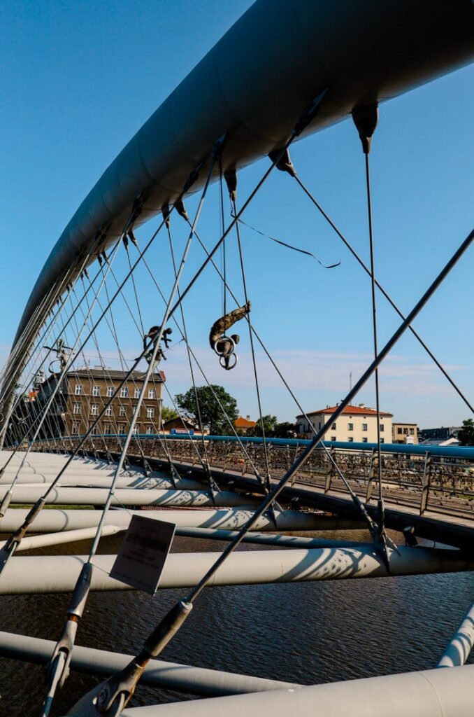 krakau father bernatek footbridge