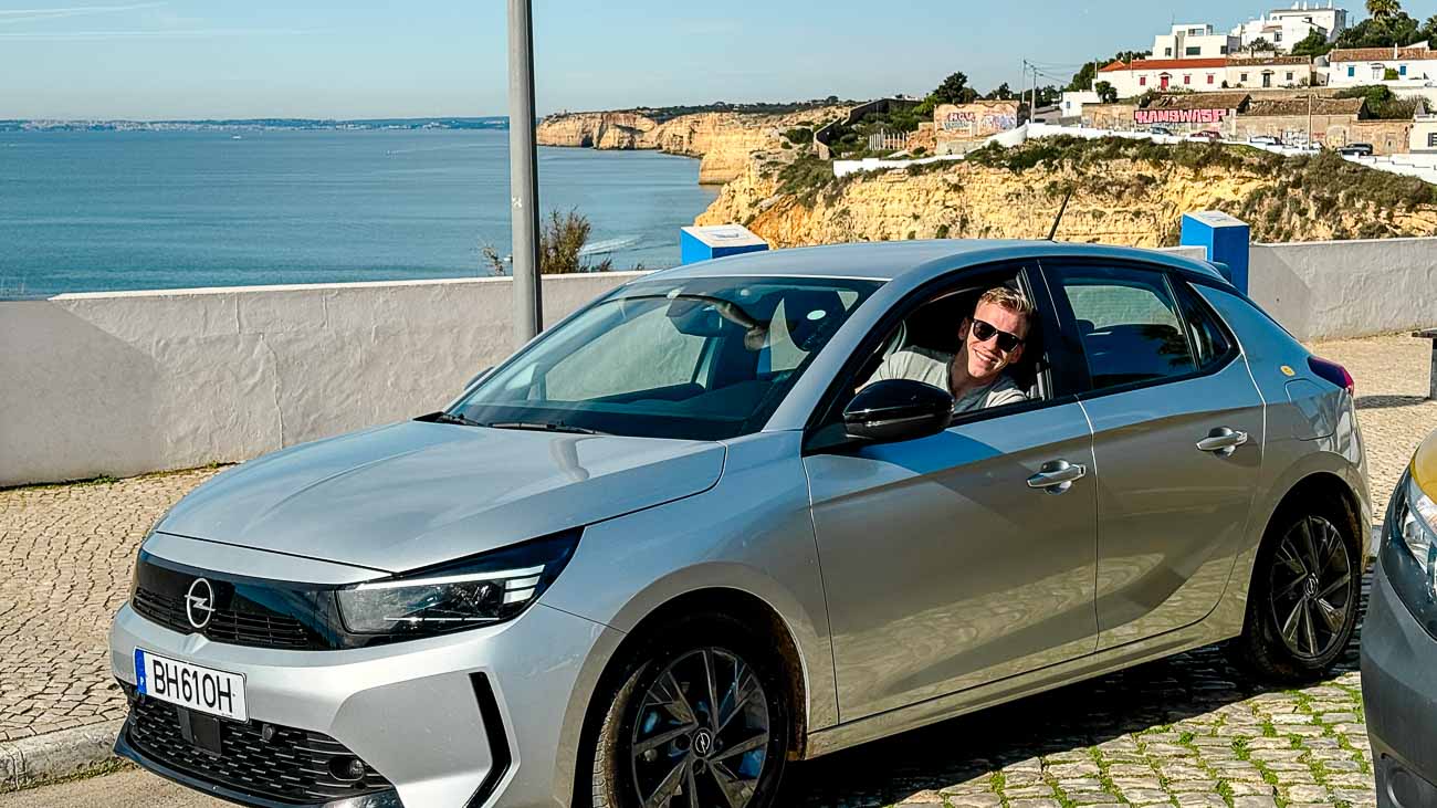 Elegantes Mietwagen Portugal Maut Ebenbildnull