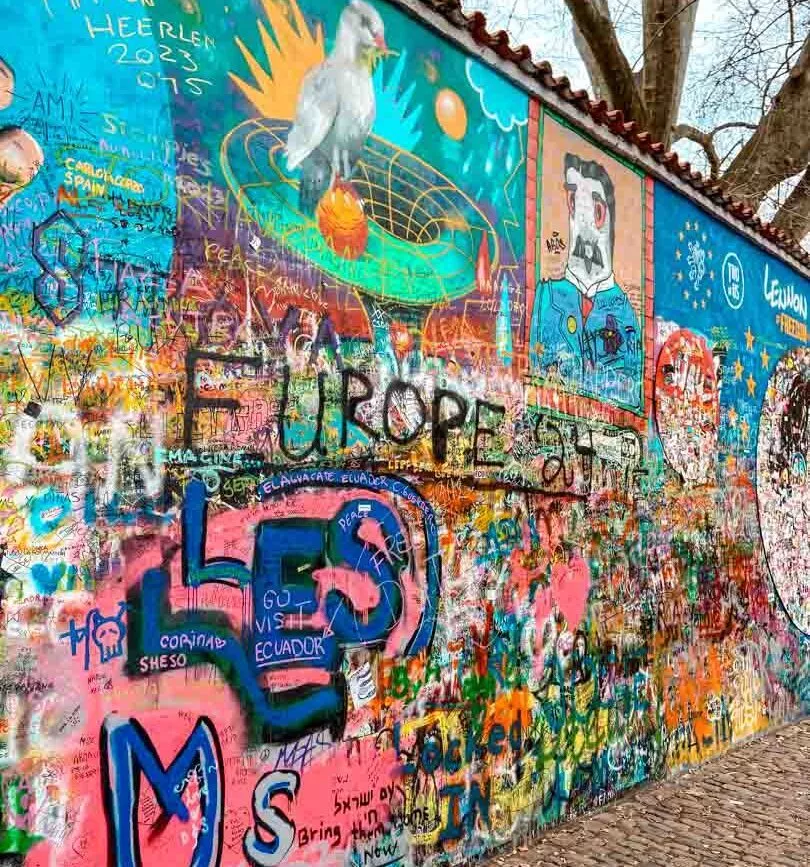 prag john lennon wall 1