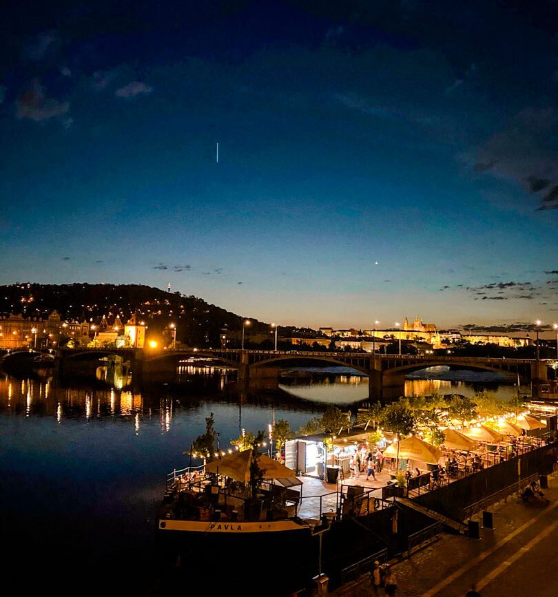 prag moldau nacht